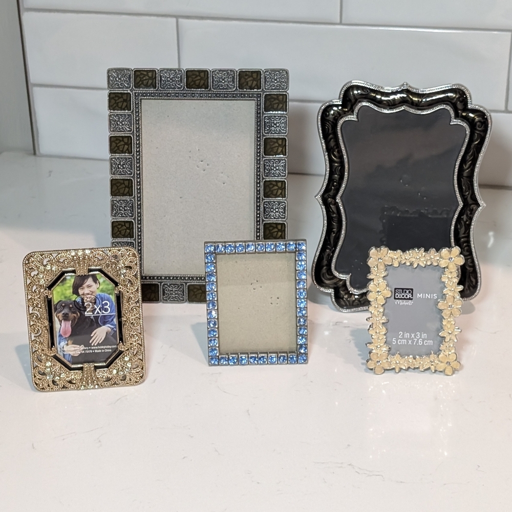 Ornate Vintage Style Gold Tone Blue Stone Photo Frame Bundle